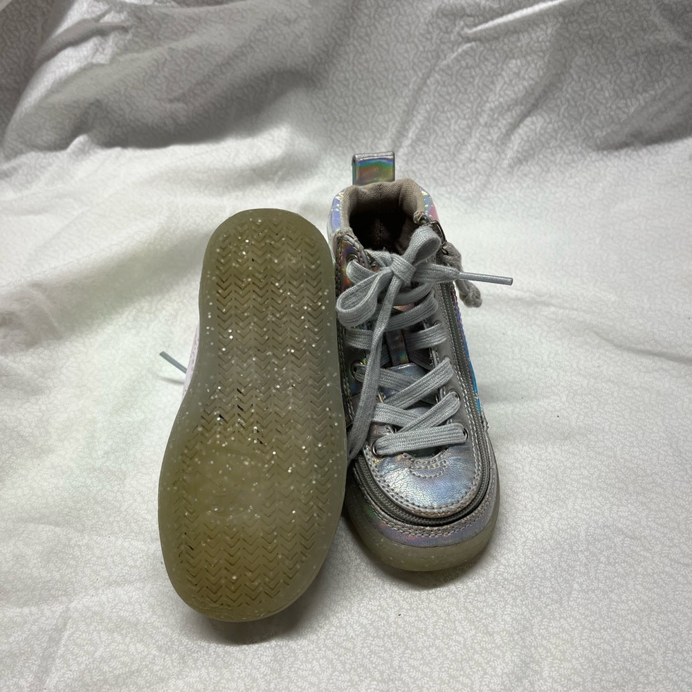 Holographic Kids Shoes with Gray Laces - Picture 4 of 5